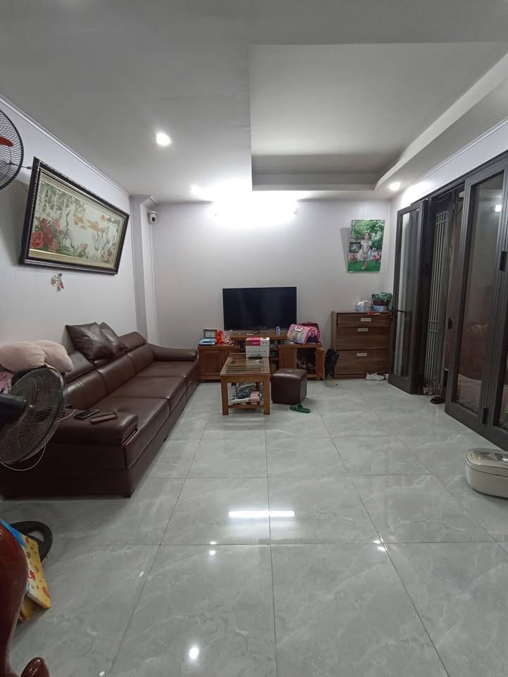 Nhà Mậu Lương 31m² giá 6.3 tỷ - Chính chủ bán gấp!