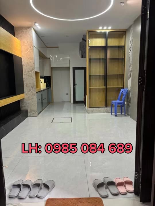 Nhà đẹp Xuân La, Tây Hồ 35m² giá 10 tỷ - Sẵn sàng vào ở!