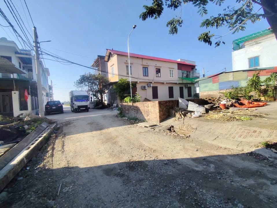 Đất nền 62,3m² Đường Yên, Xuân Nộn, Đông Anh - Kinh doanh đắc địa chỉ 5 tỷ!