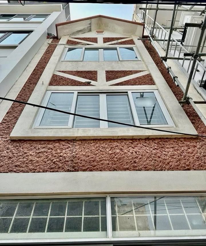 Nhà 4 tầng Phú Diễn 45m² giá 8.9 tỷ - Ô tô đỗ cửa, thiết kế hiện đại!