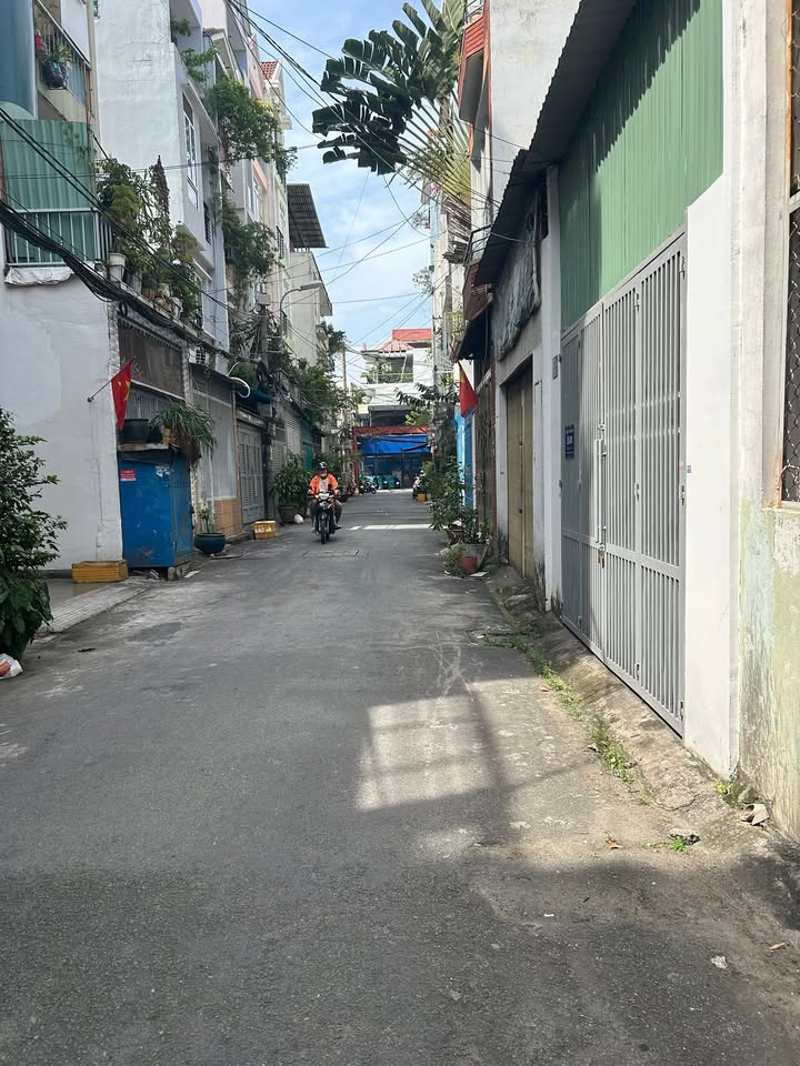 Nhà nguyên căn cho thuê hẻm 477 Nguyễn Văn Công, Gò Vấp 48m² - Giá chỉ 8 triệu/ tháng!