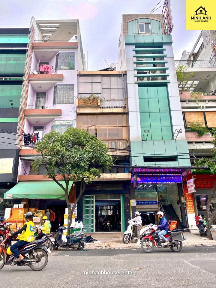 Nhà mặt tiền đường Xuân Hồng, Tân Bình 72m² - Thiết kế hiện đại, phù hợp làm văn phòng hoặc spa!