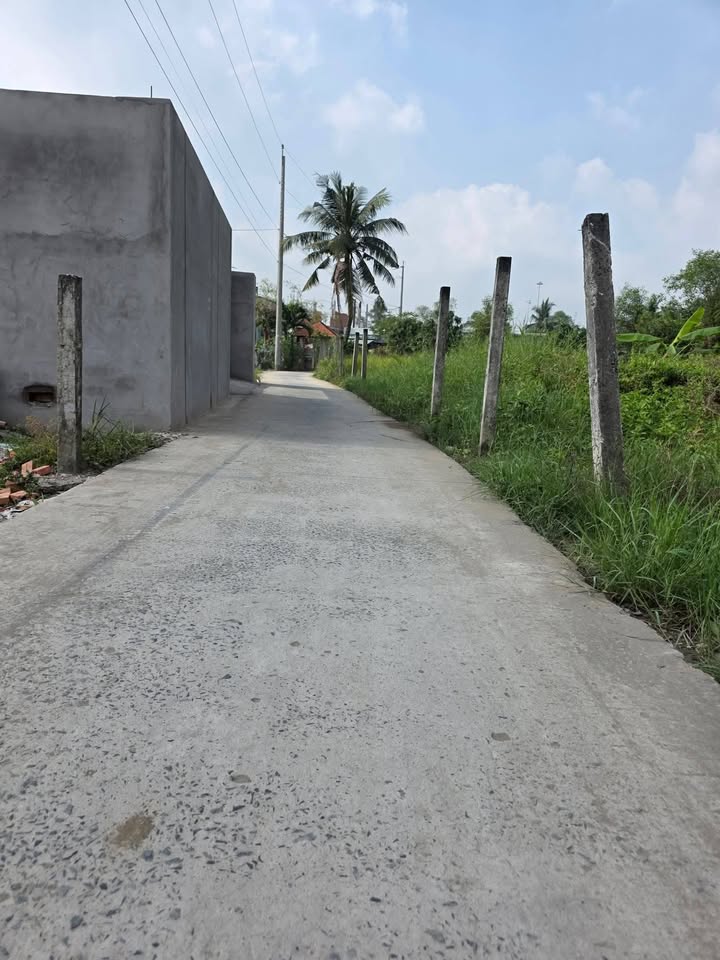 Đất vườn 522m² xã An Thạnh, Bến Lức - Giá chỉ 2.1 tỷ, thương lượng!