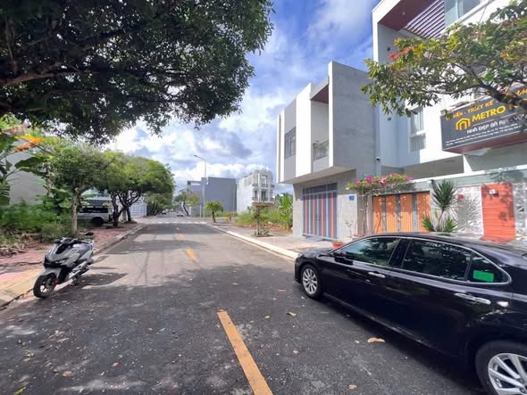 Đất mặt tiền Chu Văn An, 95m² giá chỉ 2.9 tỷ - Cơ hội đầu tư hấp dẫn!