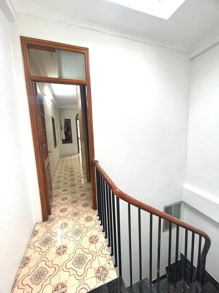 Nhà riêng Hồ Tùng Mậu 50m² giá 10 tỷ - Vị trí đắc địa, dòng tiền ổn định!