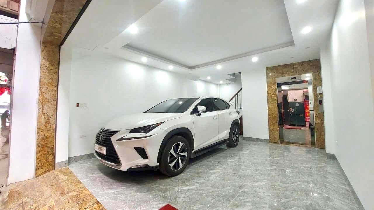 FrontHouse Hồ Tùng Mậu 42m² giá 18 tỷ - Ô tô vào tận nhà, kinh doanh lý tưởng!