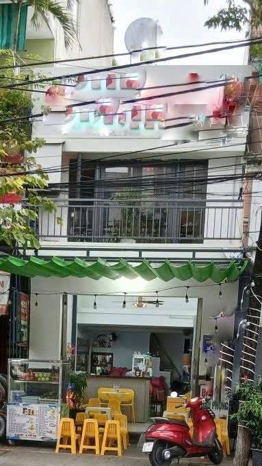 Mặt bằng cho thuê đường Núi Thành, quận Hải Châu 30m² giá 8 triệu - Kinh doanh sạch sẽ