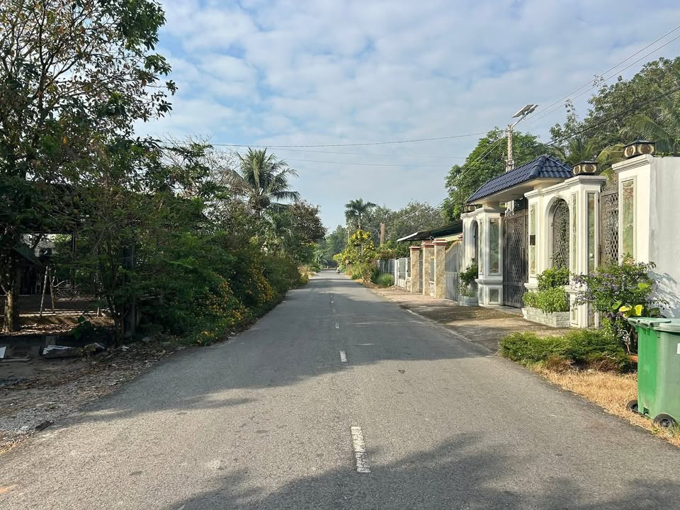 Đất nền Vĩnh Hòa, Phú Giáo 160m² giá thỏa thuận - Vị trí đắc địa gần ĐT741!