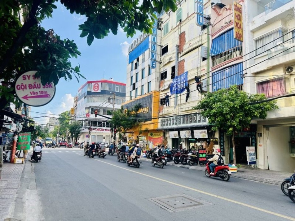 Nhà mặt tiền Cộng Hòa Tân Bình 100m² giá 6.3 tỷ - Cơ hội đầu tư hiếm có!