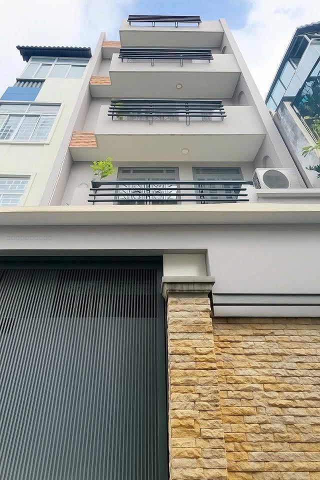 Nhà phố kinh doanh Đường Đồng Nai, Q10 66m² giá 12 tỷ - Lô góc 2 mặt hẻm!