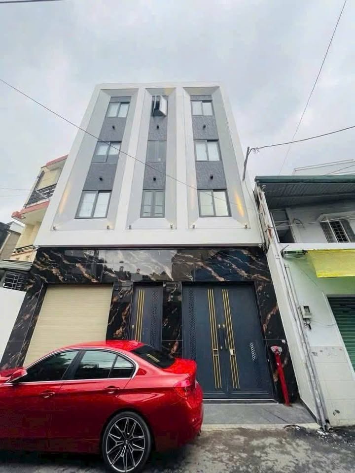 Bán Tòa Nhà Căn Hộ Dịch Vụ Đường Quang Trung, Gò Vấp 200m² - Lợi Nhuận 400 triệu/tháng!