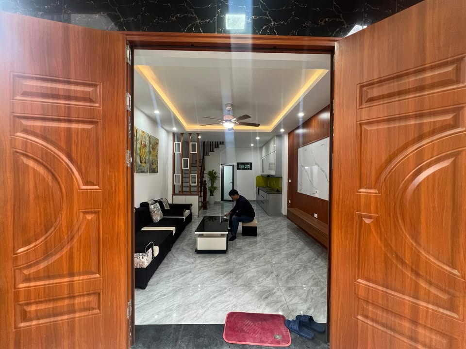 Nhà riêng Di Trạch Hoài Đức 40m² giá 4 tỷ - Nội thất đẹp, ô tô đỗ gần!