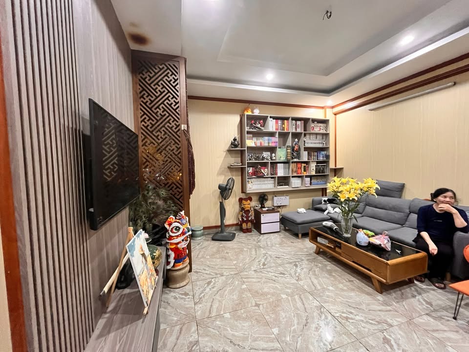 Chung cư Tỉnh Đội Vĩnh Yên 105m² giá 1.4 tỷ - Sẵn sàng vào ở ngay!