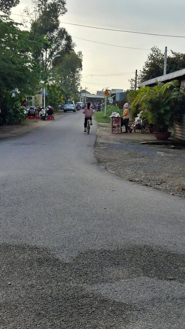 Đất nền Tân Phú Trung 154m² giá 5.15 tỷ - Sổ đỏ chính chủ, vị trí tiềm năng!