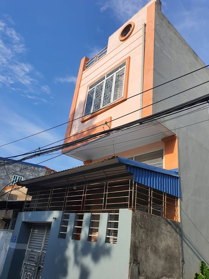 Nhà cho thuê 2,5 tầng tại Hùng Vương, Hải Phòng - Nội thất đầy đủ, giá thỏa thuận!