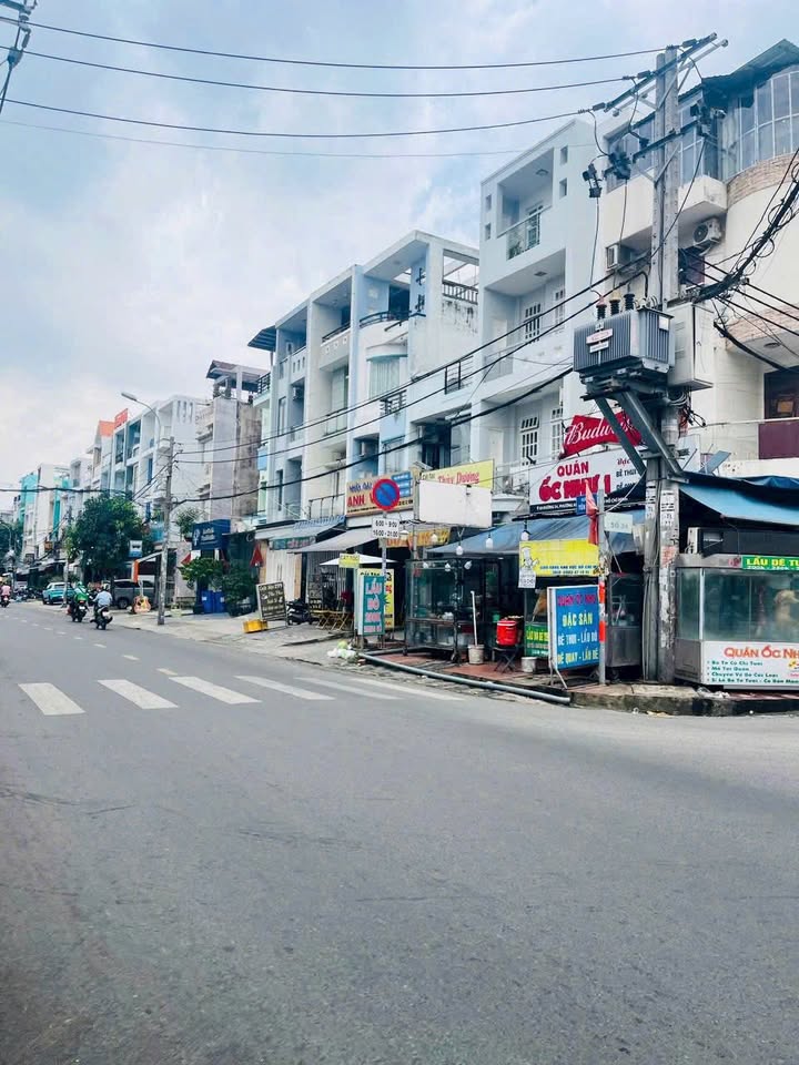 Nhà phố đường Tên Lửa, Bình Tân, 86m² giá 8.45 tỷ - Thiết kế đẹp lung linh, chính chủ!