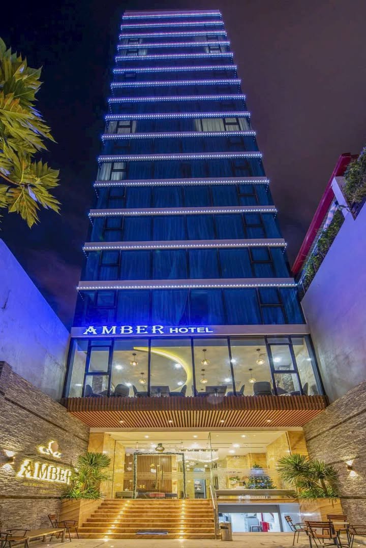 Khách sạn Amber Hotel Nha Trang 142m² giá 88 tỷ - Vị trí trung tâm phố Tây