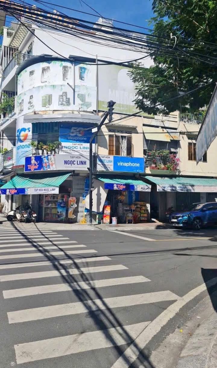 Nhà góc 3 tầng tại Hồng Bàng, Nha Trang 46,7m² giá chỉ 16 tỷ - Đầu tư sinh lời ngay!