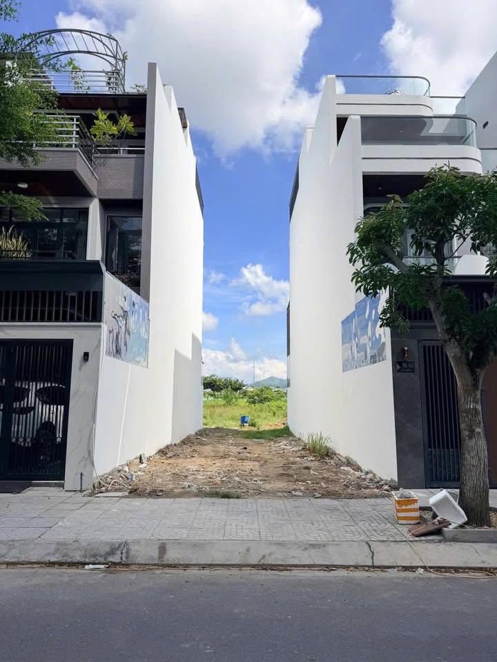 Đất KĐT Mỹ Gia 100m² giá 6.3 tỷ - Kết nối hoàn hảo chỉ 100m đến Võ Nguyên Giáp!