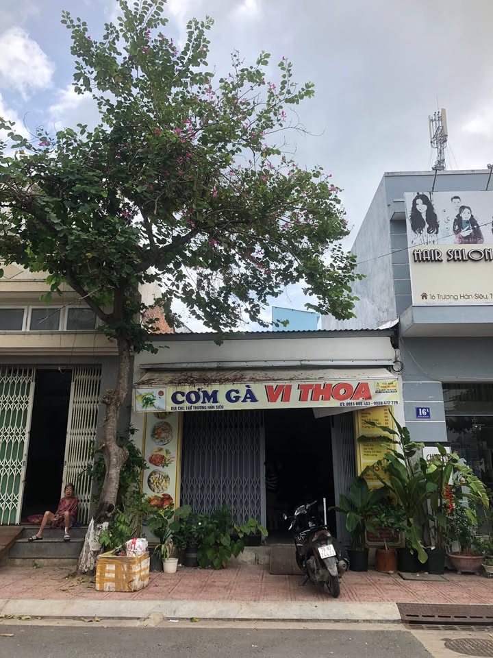 Cho thuê nhà nguyên căn mặt tiền Trương Hán Siêu, Nha Trang 114m² - Giá chỉ 6 triệu/tháng, phù hợp làm quán ăn!