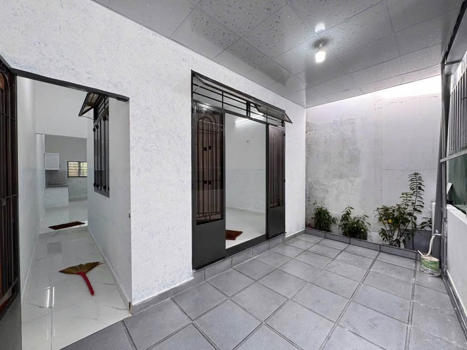 Nhà hẻm Dương Vân Nga, Vĩnh Hải, Nha Trang 63.9m² giá 2.15 tỷ - Sẵn sàng vào ở!