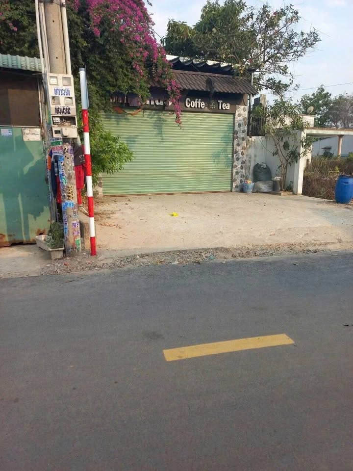 Nhà mặt tiền Tân Phước Khánh, Tân Uyên 298m² giá 4.5 tỷ - Cần bán gấp!