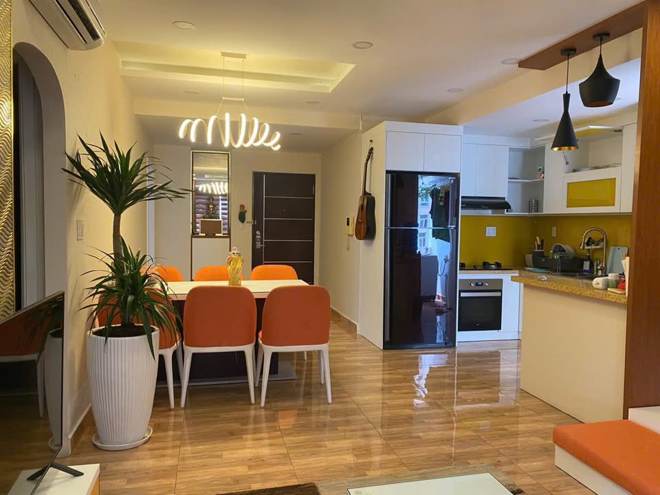 Căn hộ chung cư Sky Garden 5 quận 7, 75m² giá 6.06 tỷ - Full nội thất hiện đại, view thoáng mát!