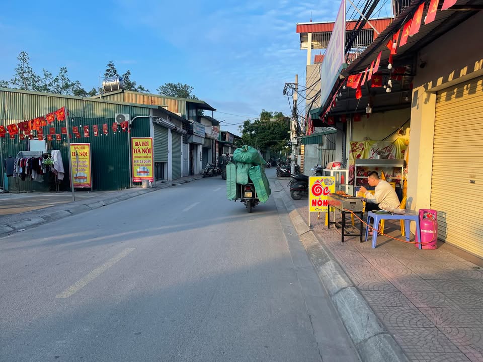 Nhà 5 tầng tại Tả Thanh Oai 40m² giá 7 tỷ - Sẵn sàng vào ở ngay!