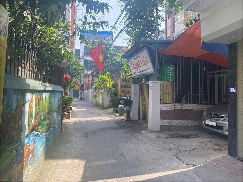 Nhà bán tại Yên Vĩnh, Kim Chung 43.3m² giá 5.75 tỷ - Kinh doanh nhỏ lý tưởng!