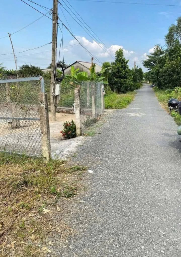 Đất mặt tiền đường nhựa Mỹ Hạnh Trung 189m² giá 480 triệu - Cơ hội đầu tư tốt!