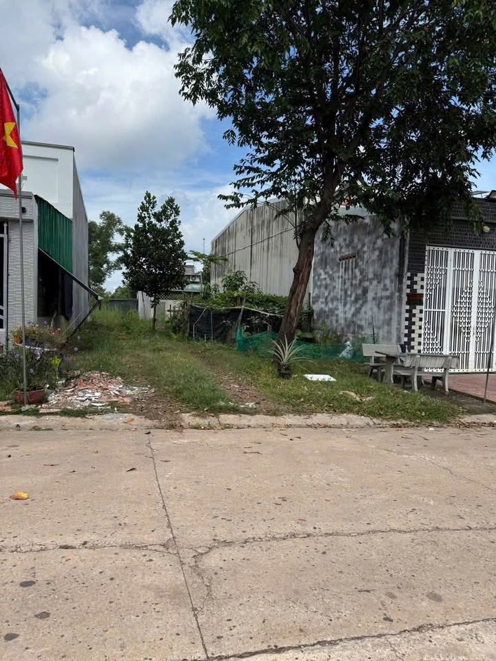 Đất nền Thới Hòa, Bến Cát 100m² giá 1.5 tỷ - Đầu tư sinh lời ngay!