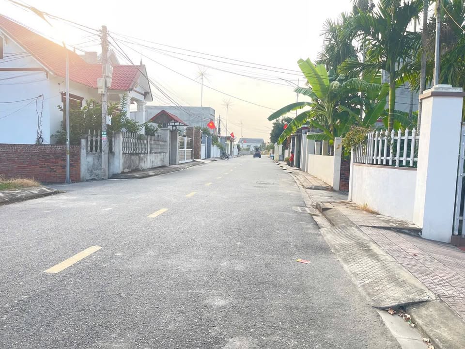 Đất nền Tân Dân Hải Phòng 83.5m² giá 1.3 tỷ - Vị trí đắc địa, kinh doanh thuận lợi!