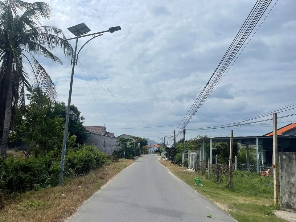 Bán đất Vạn Bình Khánh Hòa 264m² giá 1.2 tỷ - Đường thông ô tô tránh nhau