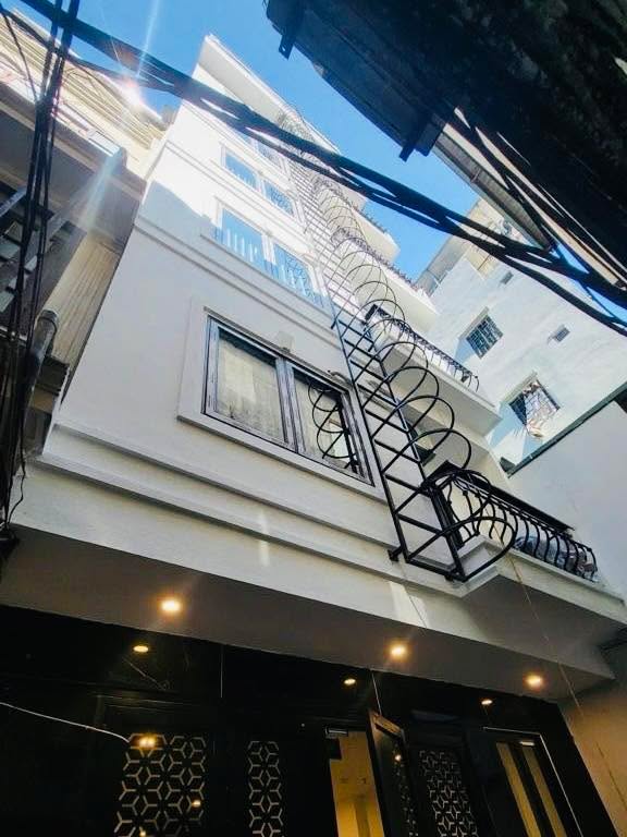 Chung cư mini Xã Đàn Đống Đa 95m² giá 23 tỷ - Doanh thu 120 triệu/tháng