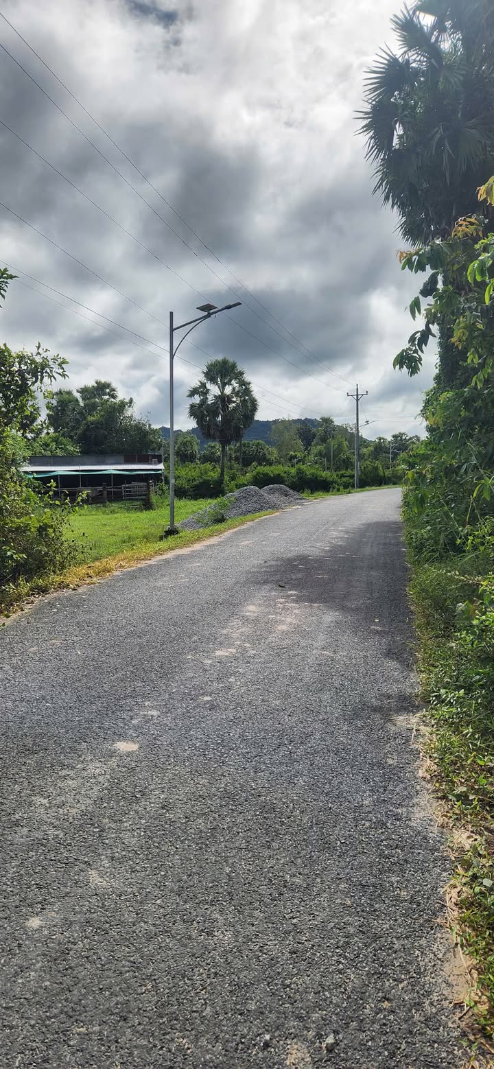 Đất nền Tà Ngáo 1.700m² giá thỏa thuận - Sổ hồng chính chủ, vị trí đẹp!