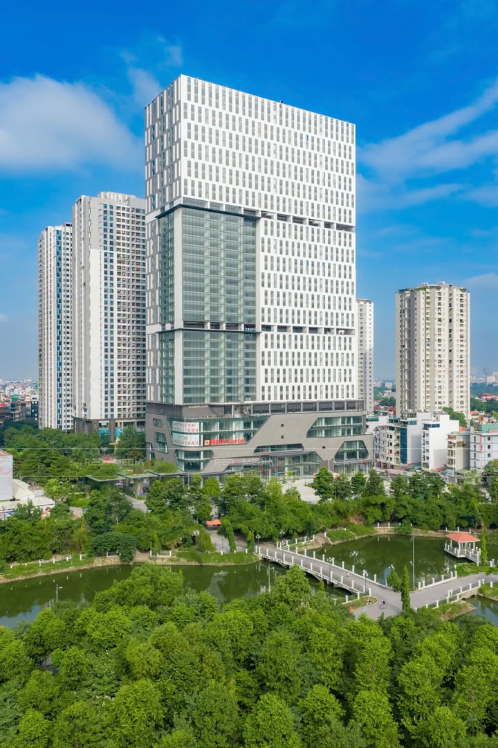 Văn phòng hạng A Rox Tower Hồ Tùng Mậu 40 tầng giá 18-20$/m² - Thiết kế hiện đại, vị trí đắc địa!