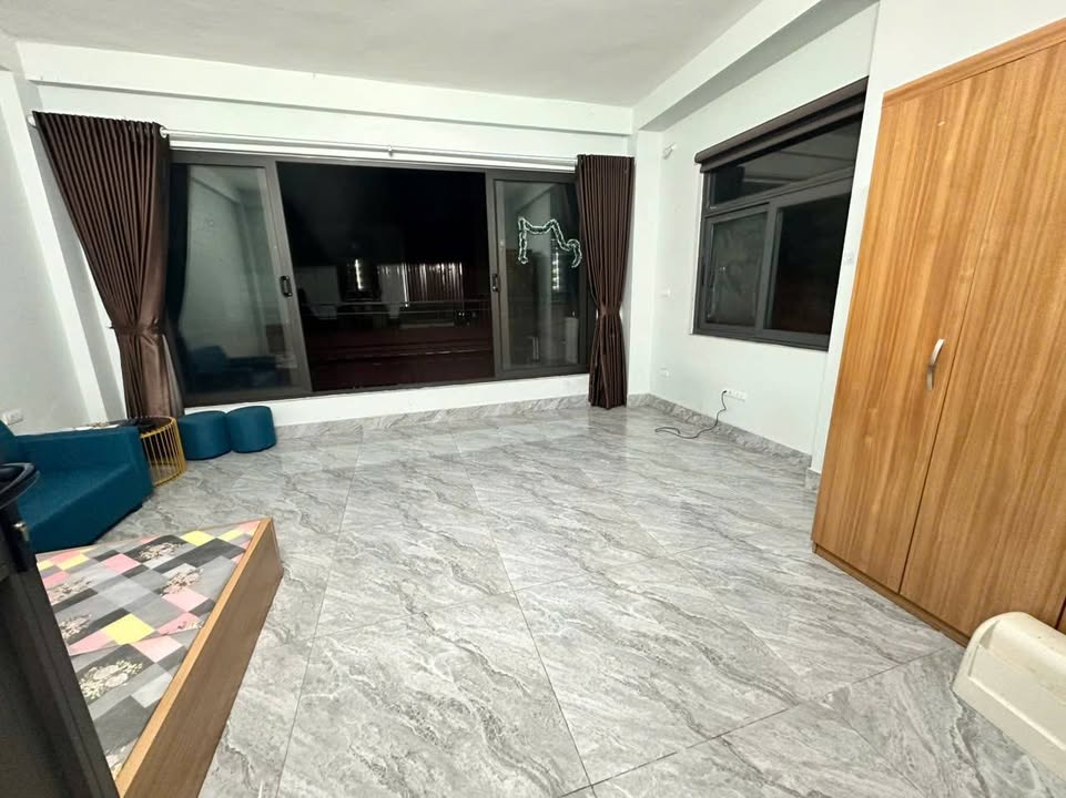 Cho thuê phòng trọ Ngọc Thụy, Long Biên giá từ 2.8 triệu - Nhà mới, tiện nghi đầy đủ!