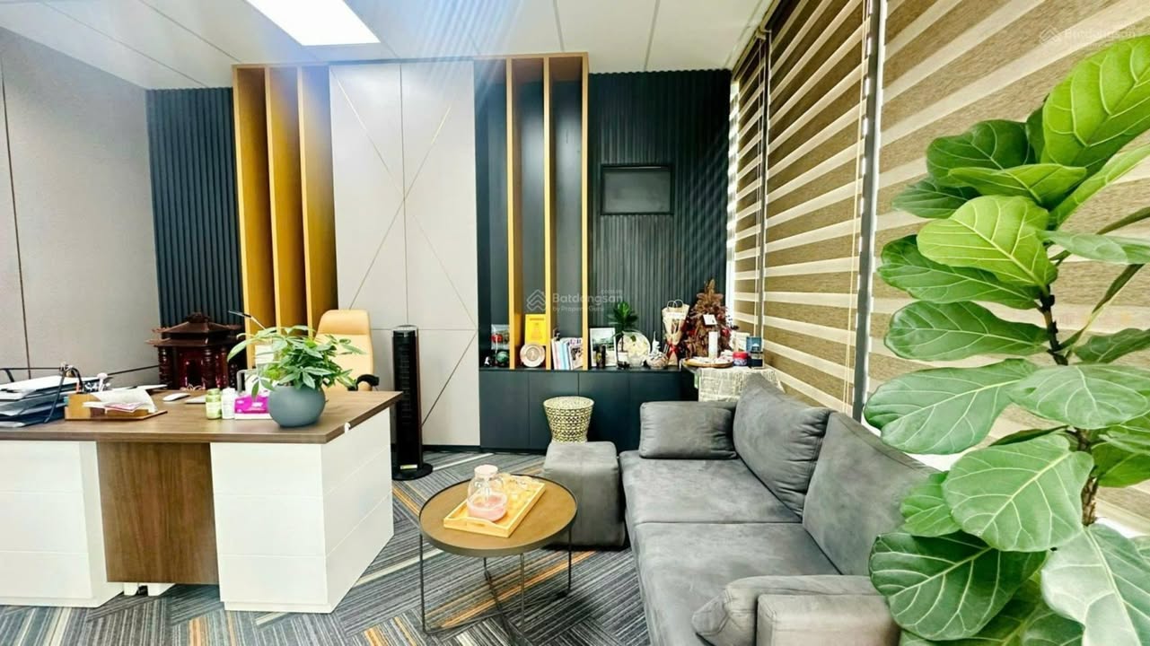 Văn phòng cho thuê 165m² Imperia Garden giá chỉ 31.77 triệu/tháng - Sẵn sàng hoạt động ngay!