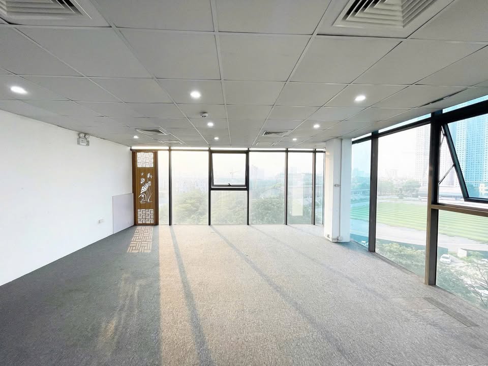 Văn phòng cho thuê tại Khuất Duy Tiến - Thanh Xuân giá 9 triệu - Địa điểm lý tưởng cho doanh nghiệp!