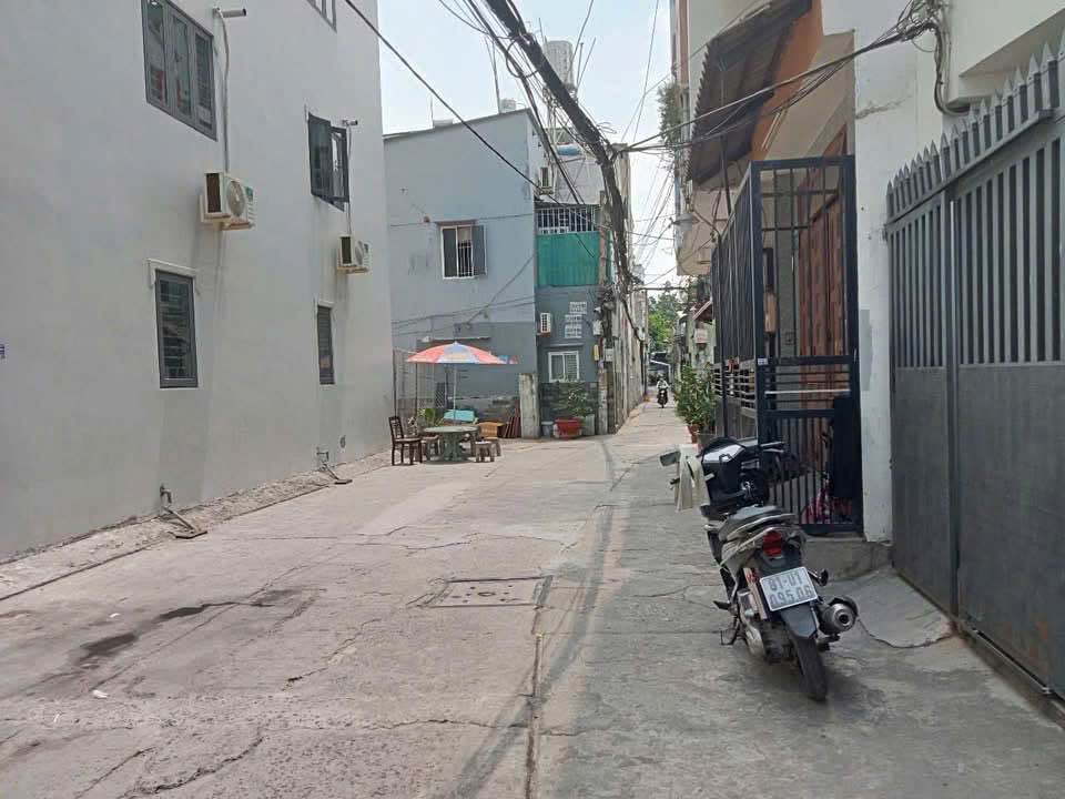 Nhà bán Gò Vấp 43.94m² giá 4.9 tỷ - Hẻm ô tô vào tận nhà!