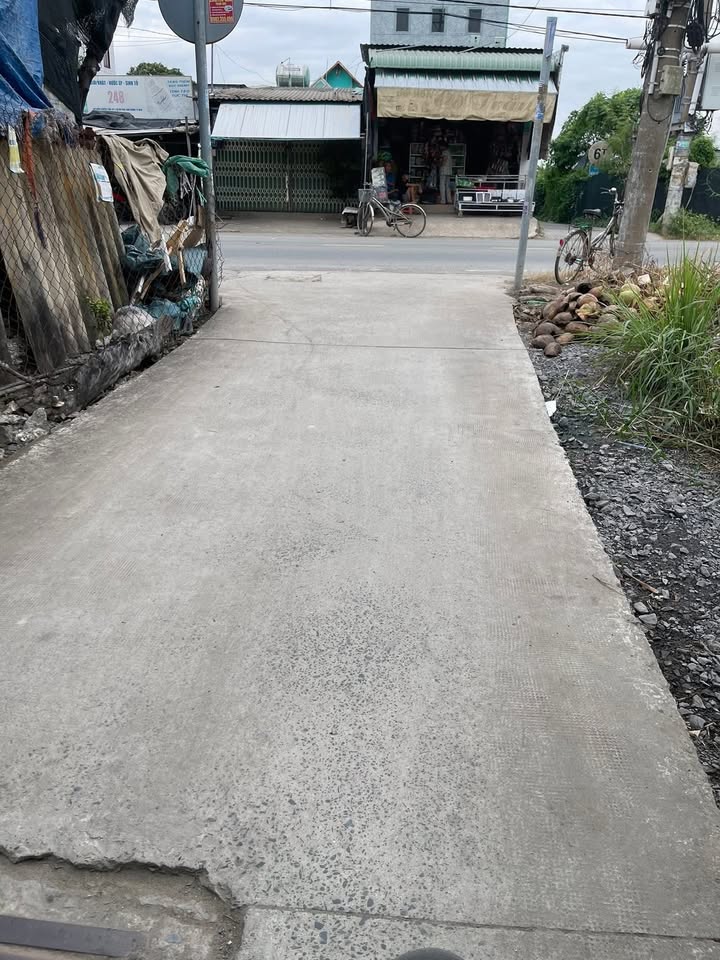 Đất nền thổ cư 115m² giá 2,1 tỷ tại xã Qui Đức, Bình Chánh - Cơ hội đầu tư hấp dẫn!