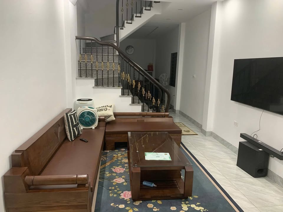 Nhà 4 tầng An Thượng, Hoài Đức 43m² giá 4 tỷ - Pháp lý sạch, nội thất đầy đủ!
