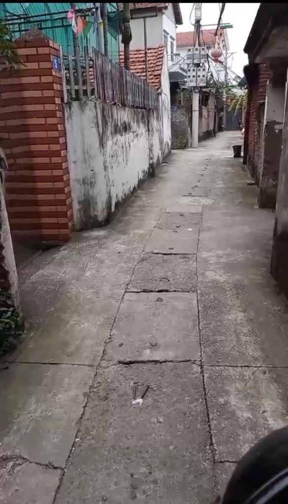 Đất nền 40m² phường Liên Mạc, Bắc Từ Liêm giá 4 tỷ - Vị trí đắc địa, phát triển mạnh mẽ!