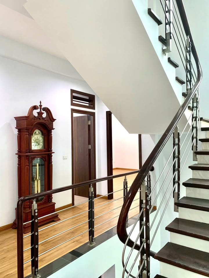 Mặt bằng kinh doanh cho thuê KĐT Văn Quán 135m² giá 33 triệu - Nhà mới đẹp, lô góc