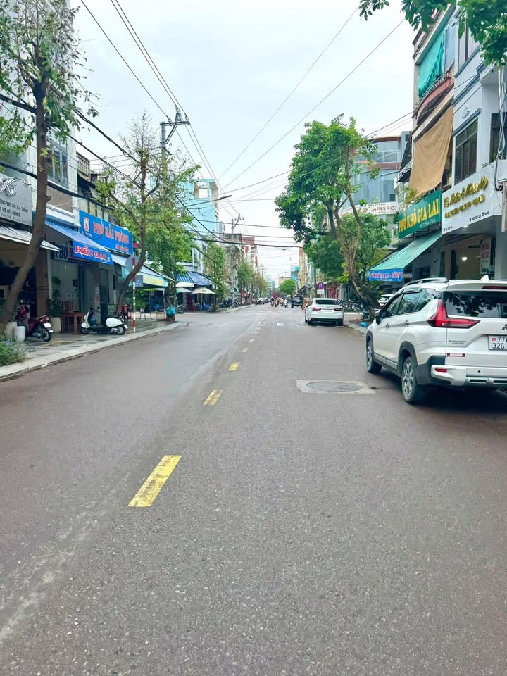 Căn mặt tiền kinh doanh Trần Phú Quy Nhơn 76m² giá 7.8 tỷ - Đầu tư sinh lời ngay!
