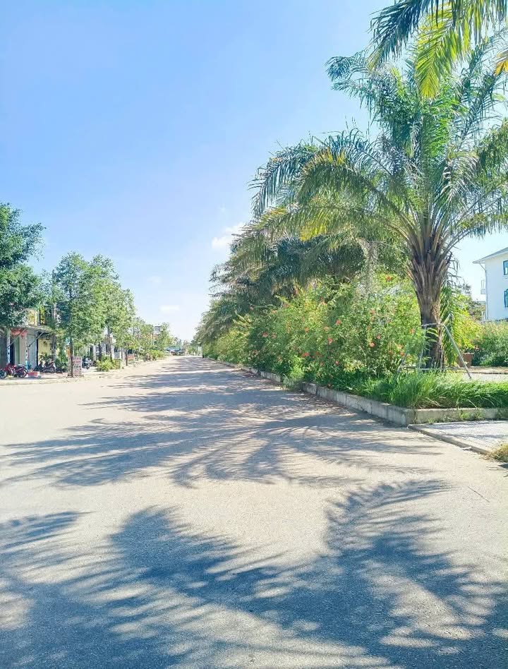 Lô đất Xuân Hòa, Huế 105m² giá 2 tỷ - Đường 4m, vị trí đẹp!