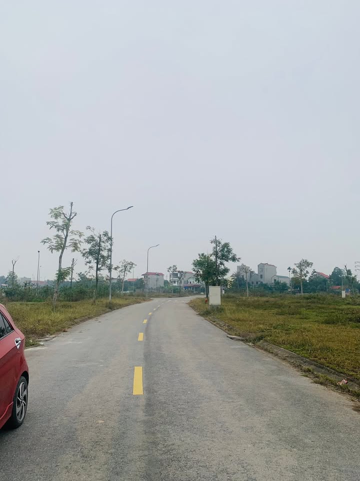 Đất nền KDT Mỹ Độ Vista Bắc Giang 77m² giá 3 tỷ - Vị trí đắc địa gần trung tâm!