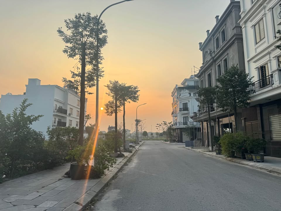 Đất nền KDT sinh thái Bắc Đầm Vạc Vĩnh Yên 108m² giá 4.86 tỷ - Sổ hồng chính chủ