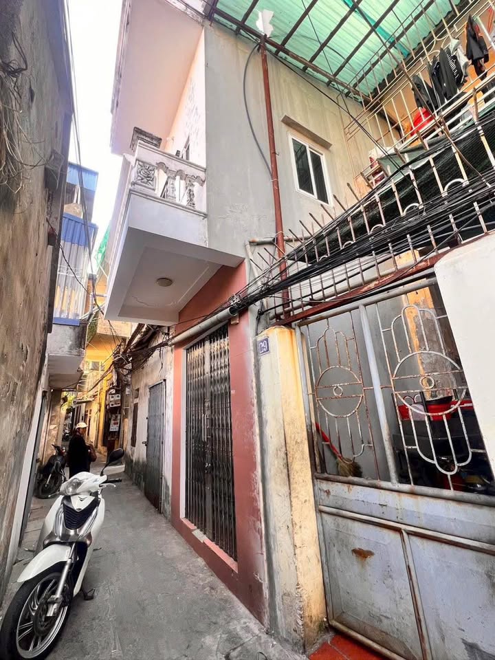 Nhà cho thuê tại Ngõ 36 Nguyễn Trãi, Nam Định - Phù hợp cho vợ chồng trẻ hoặc sinh viên!