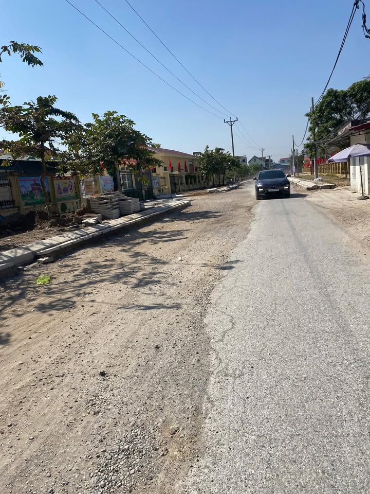 Đất nền khu vực Tạ Ngoại, An Hoà, 133m² giá 700 triệu - Cơ hội đầu tư hấp dẫn!